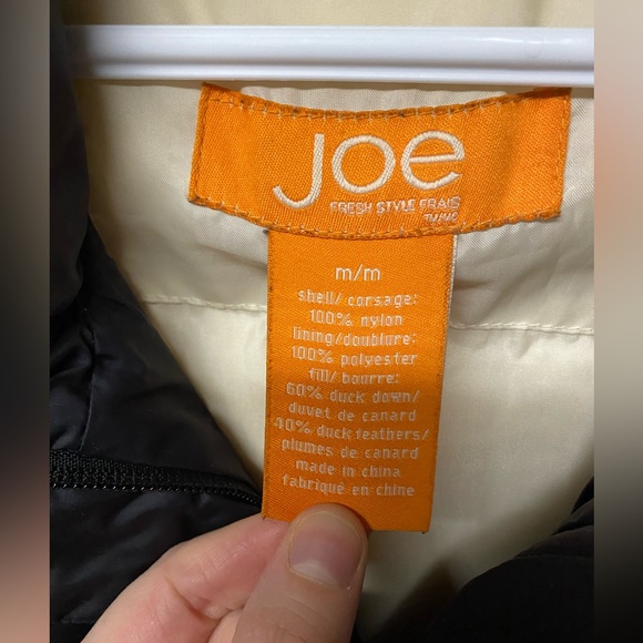 Women’s Joe Fresh Puffer Vest size medium - Picture 2 of 3